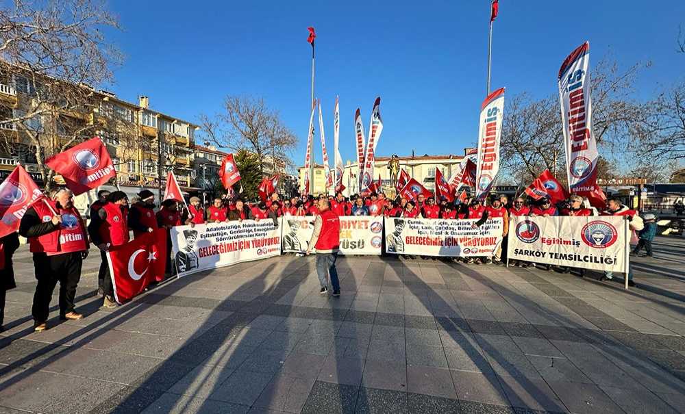 Eğitim İş'ten Emek Ve Cumhuriyet Yürüyüşü