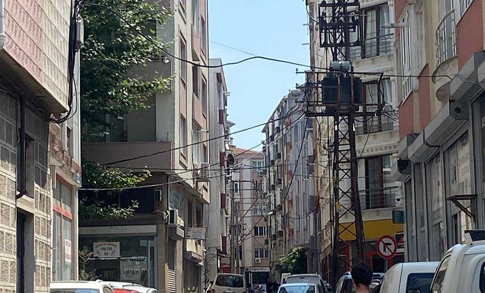 Elektrik Kabloları Çirkin Görüntü Oluşturuyor