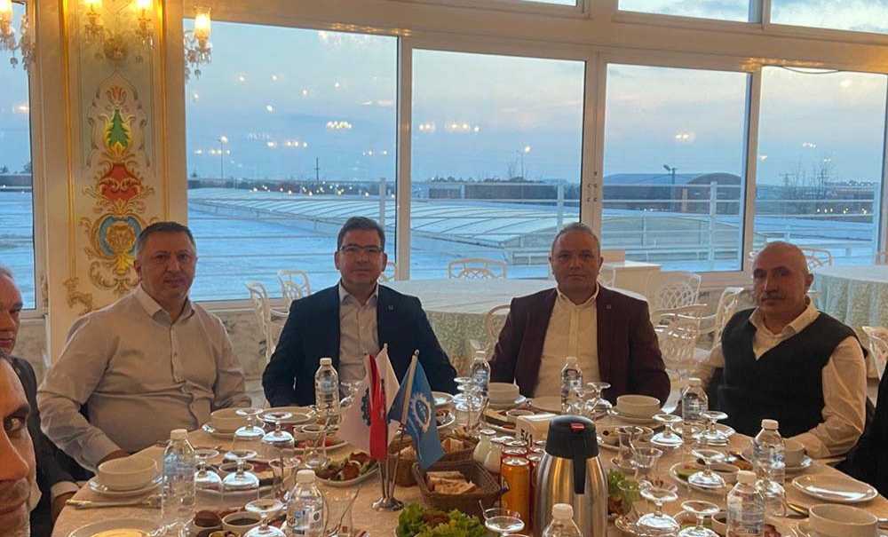 “Emekçiler Olarak İran Halkının Yanındayız”