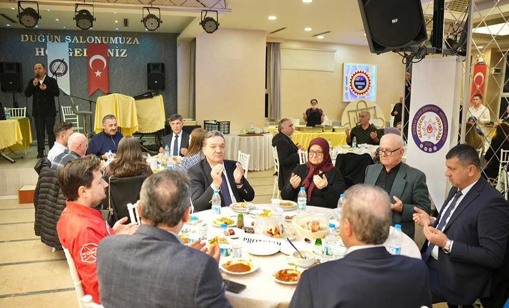 Emniyet Personeli Ve Aileleri İftarda Buluştu