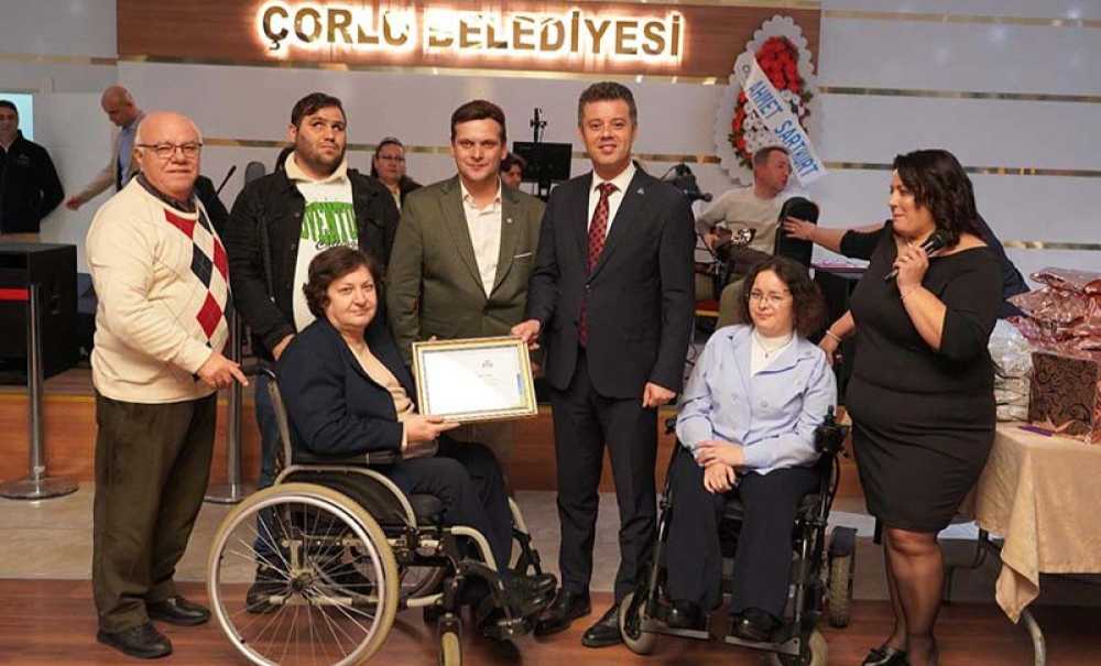 Engelli Bireyler Doyasıya Eğlendi