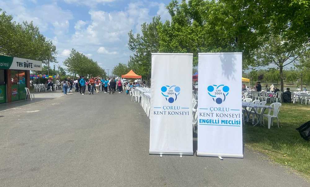 Engelli Bireyler Piknikte Doyasıya Eğlendi