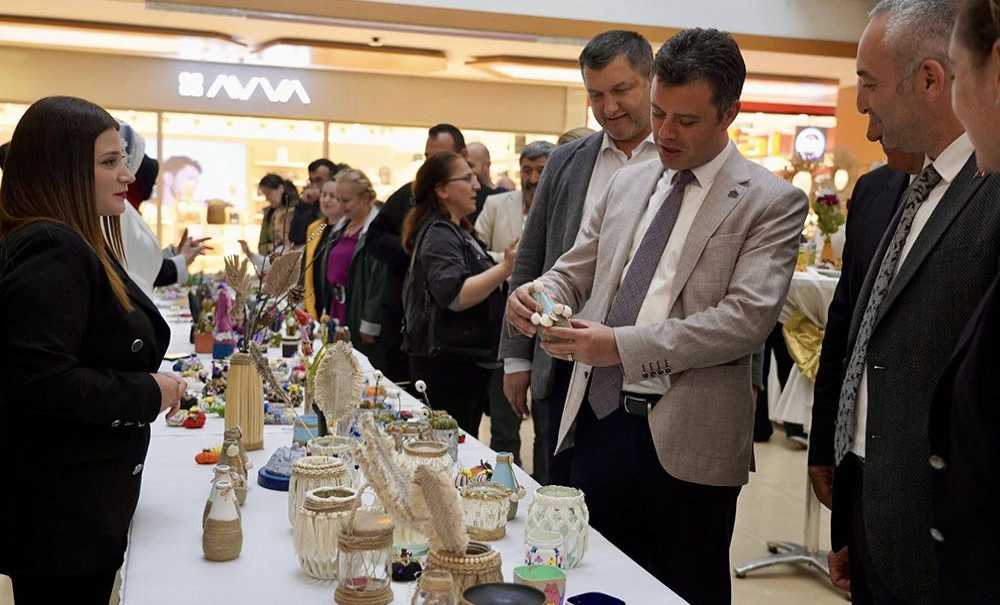 Engelli Öğrencilerden Anlamlı Sergi