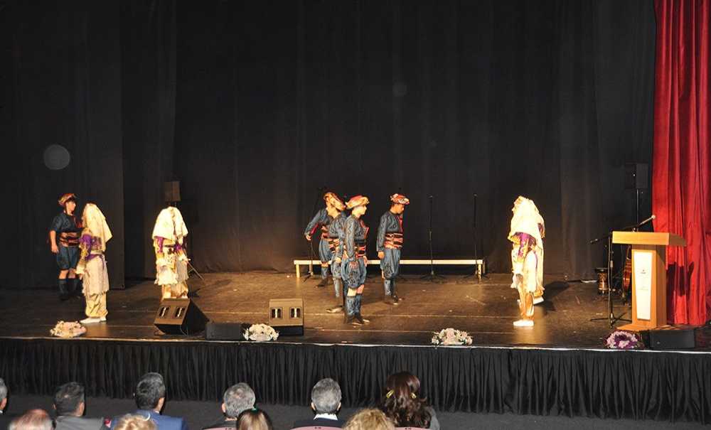 Engelli Öğrencilerin Gösterileri Büyüledi