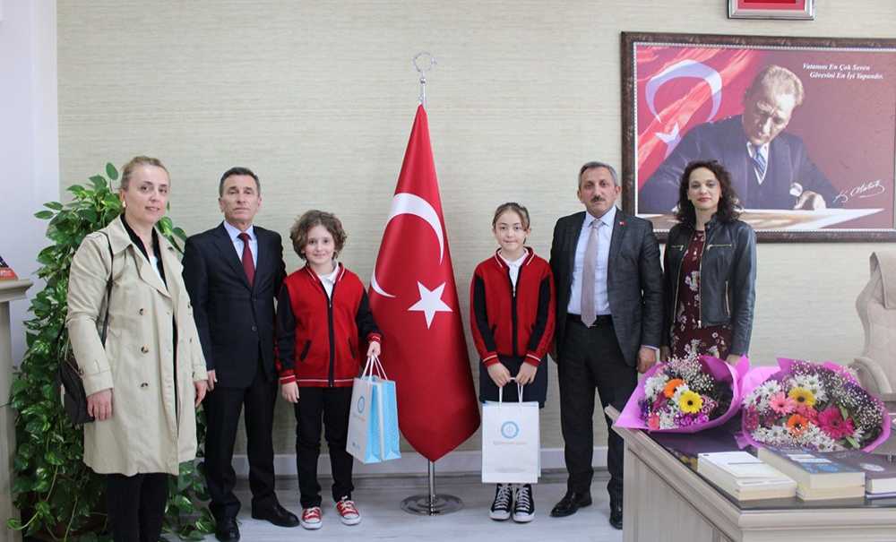 Erdoğan Koltuğunu Öğrencilere Bıraktı