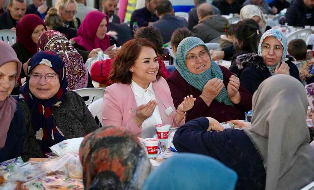 Ergene Belediyesi İftar Programlarına Devam Ediyor