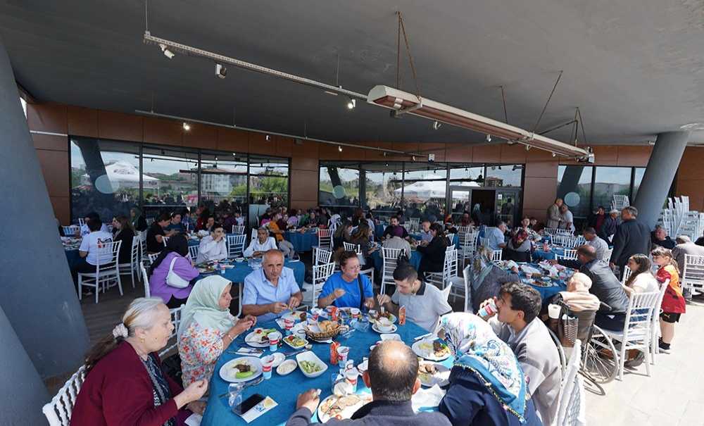 Ergene Belediyesi'nden Anlamlı Etkinlik: “Kalbimde Engel Yok”