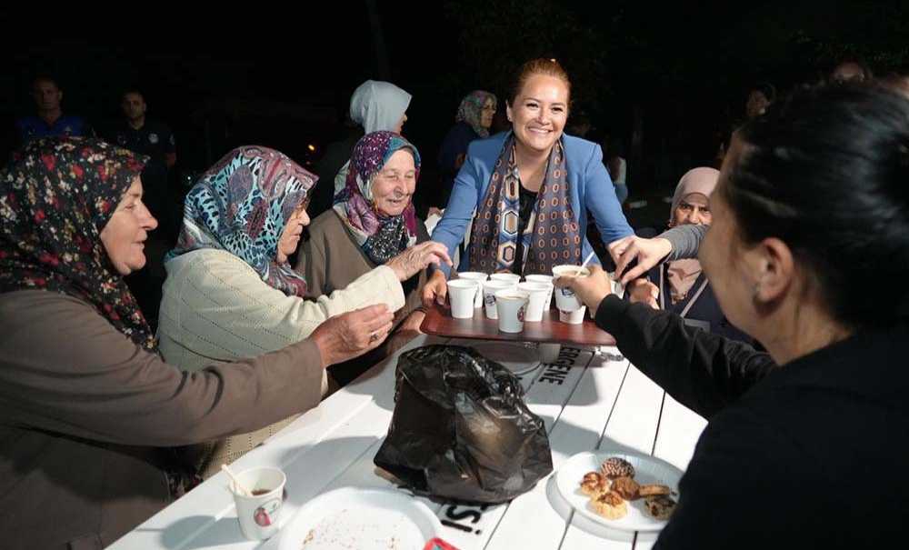 Ergene'de Çaylar Ve Kahveler Müge Başkandan!