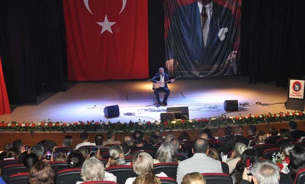 Ergene'de Tolga Sağ Konseri Düzenlendi