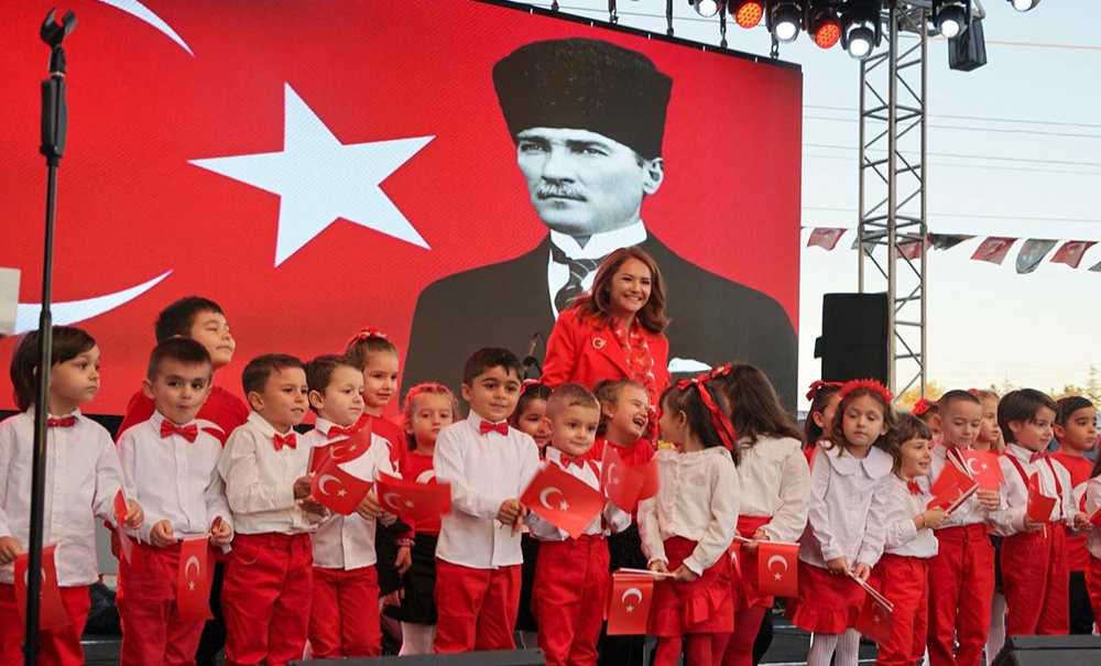 Ergeneliler Coşkuya Ortak Oldu