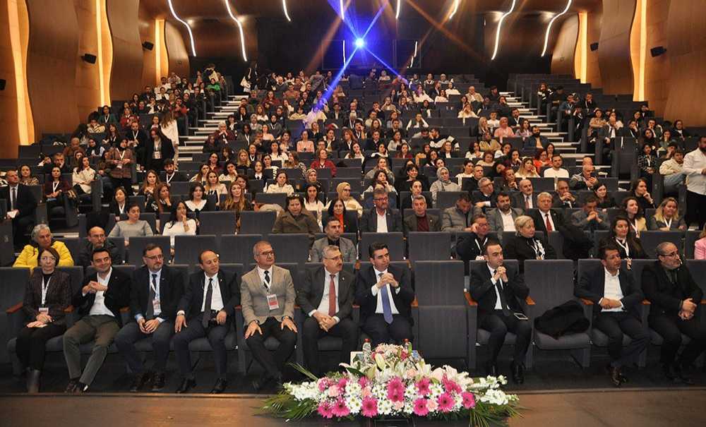 Evde Sağlık Konusunda Sempozyum Düzenlendi