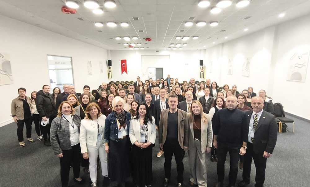 Fenerbahçeliler Derneği'nden Farkındalık Etkinliği