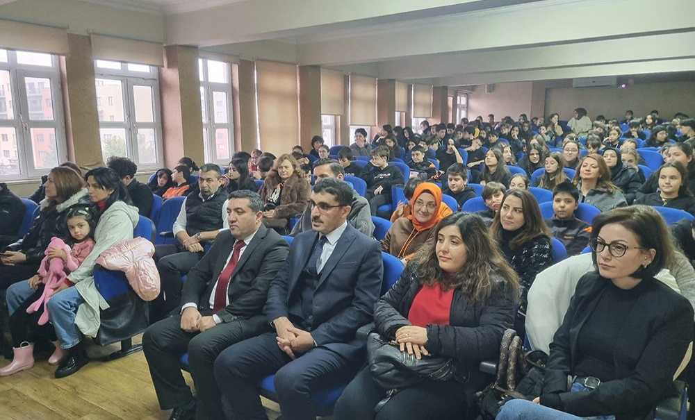 Furtuni Ve İsak Pinas Ortaokulu'ndaki Panele Büyük İlgi