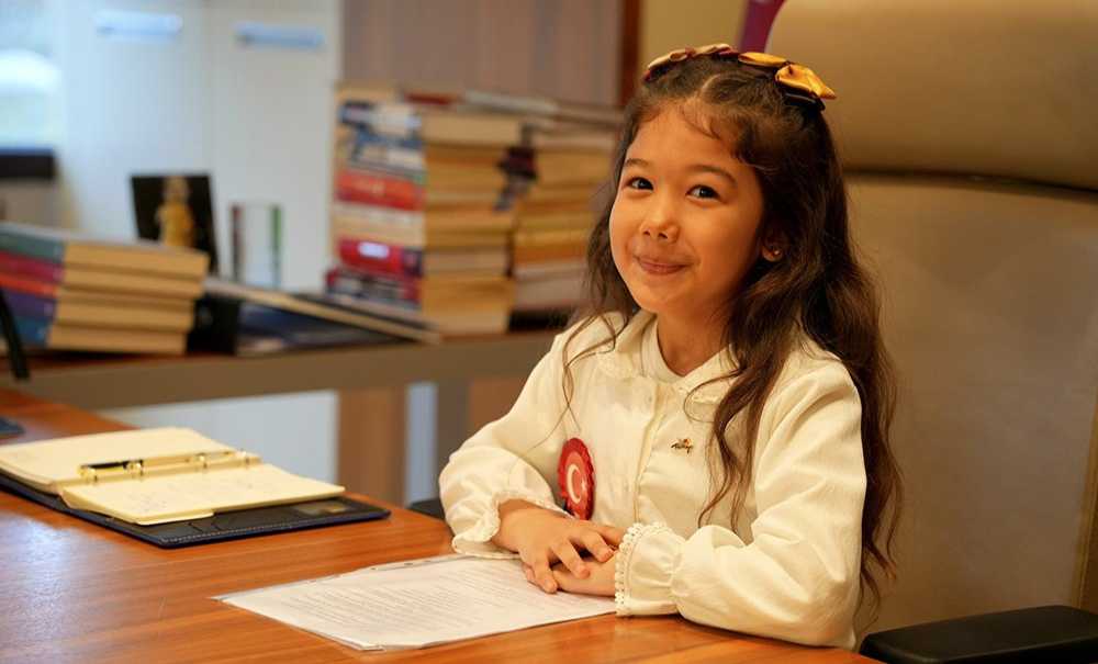 Geleceğin Yöneticileri ‘Temsili' Koltuklara Oturdu