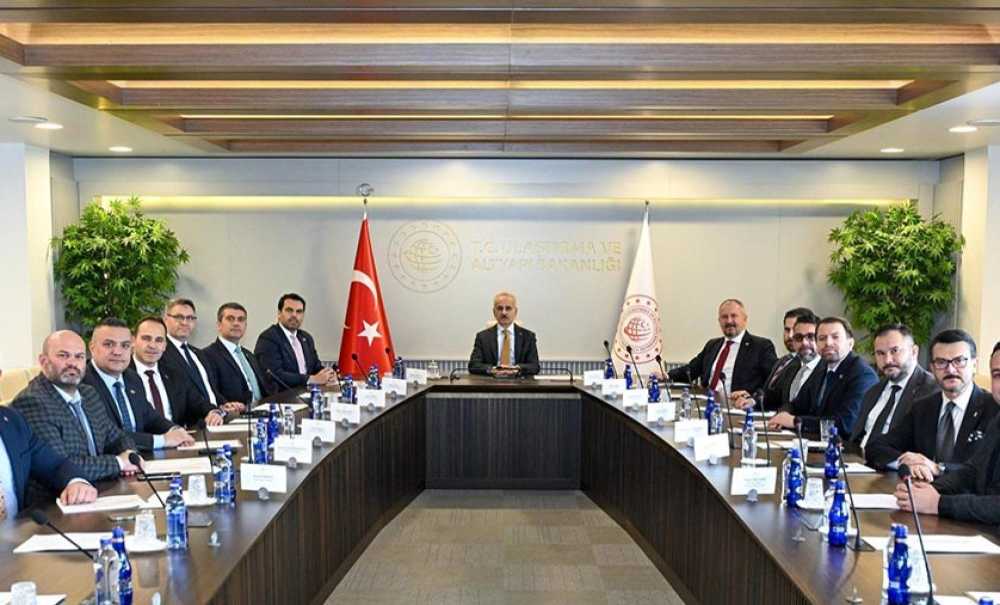 Gökhan Diktaş'tan Yoğun Bakanlık Trafiği