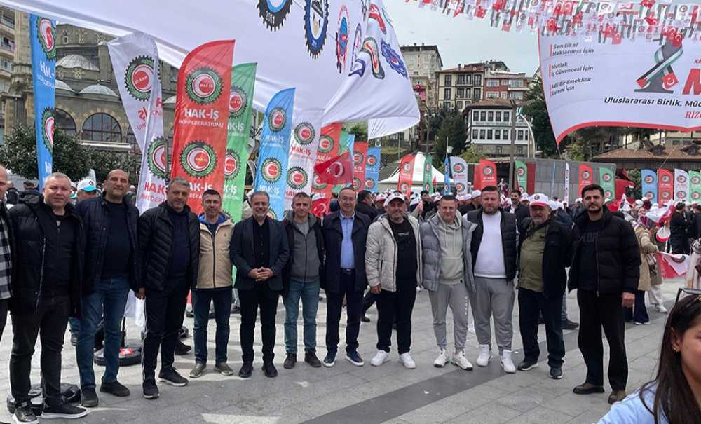 Hak-İş İşçi̇ni̇n Talepleri̇ni̇ Meydanlardan Haykırdı
