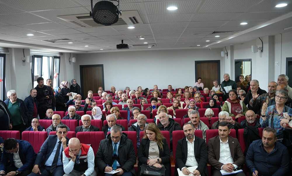 Halk Günü Toplantıları Devam Ediyor