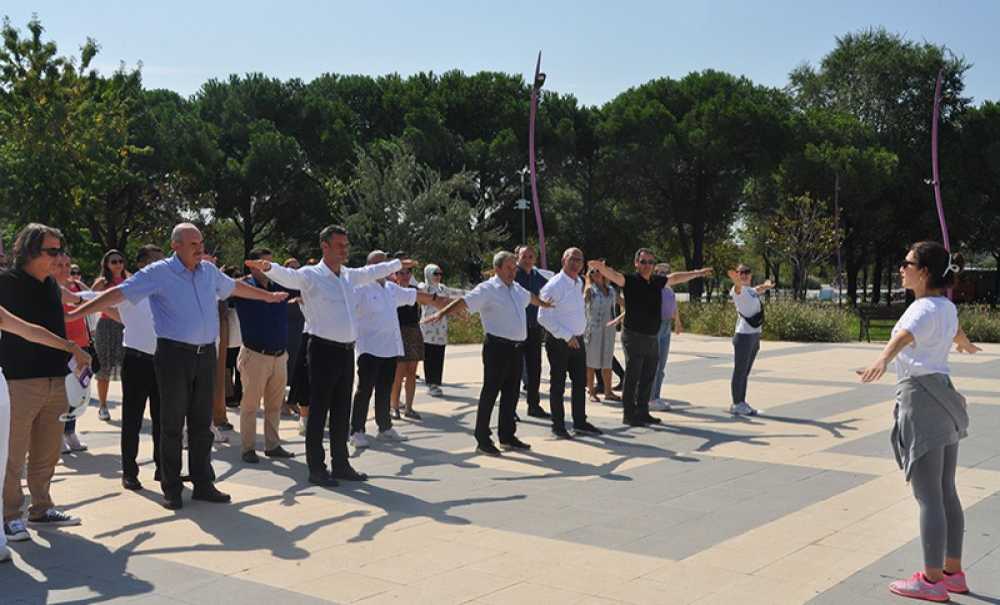 Halk Sağlığına Dikkat Çekildi