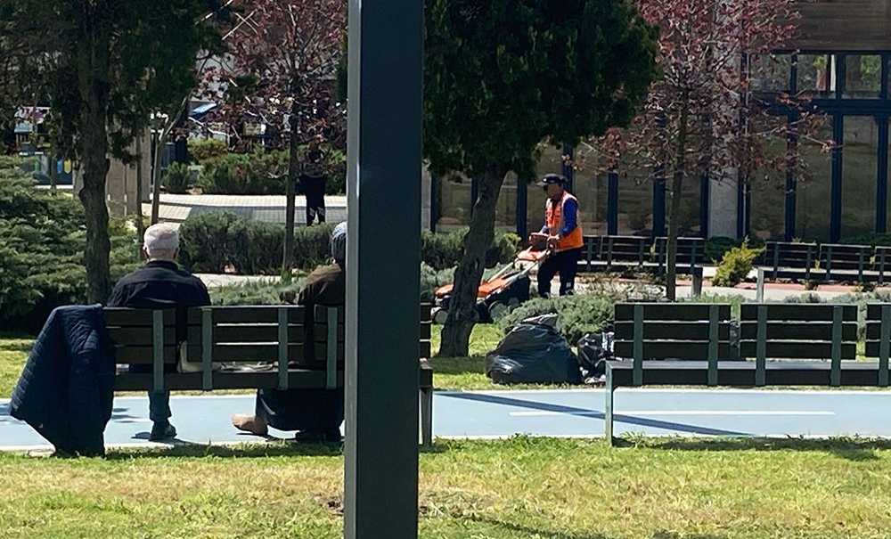 Havalar Isındı Millet Bahçesi Hareketlendi