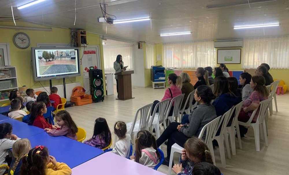 Hayırsever İvaz, Yaptırdığı Okulda Anıldı