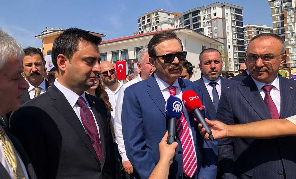 Hi̇sarciklioğlu Okul Açilişina Katildi