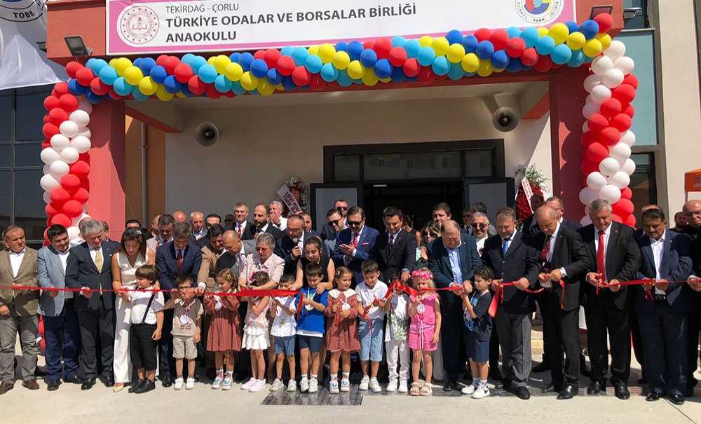 Hi̇sarciklioğlu Okul Açilişina Katildi