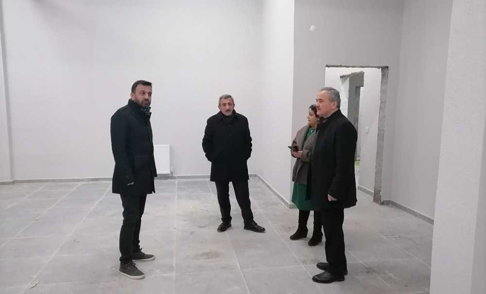 Hüseyin Erdoğan Yeni Yapılan Okul İnşaatını İnceledi