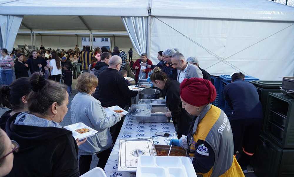 İftar Sofralarına Yoğun İlgi