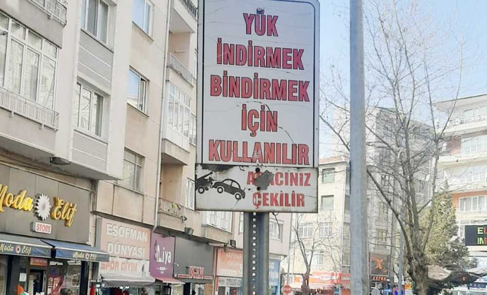 İşe Yaramayan Tabela Tamamen Kırıldı