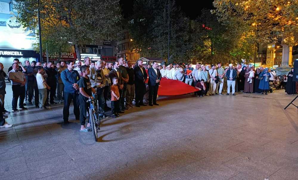 İsrail'in Saldırıları Lanetlendi