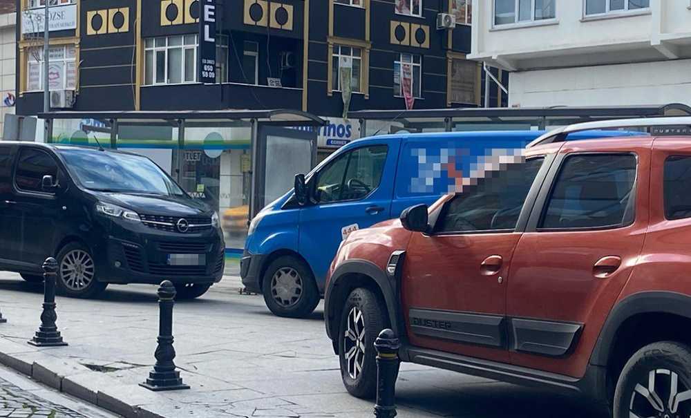 Kaldırımlar Otopark Gibi Kullanılıyor