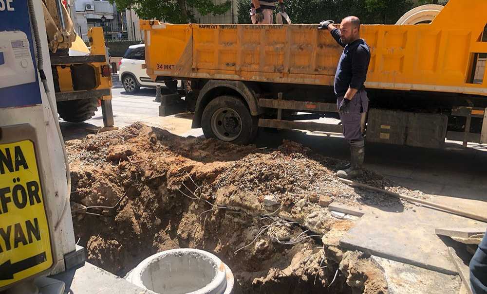 Kanalizasyona Pantolon, Peruk, Çocuk Bezi Atan Var!