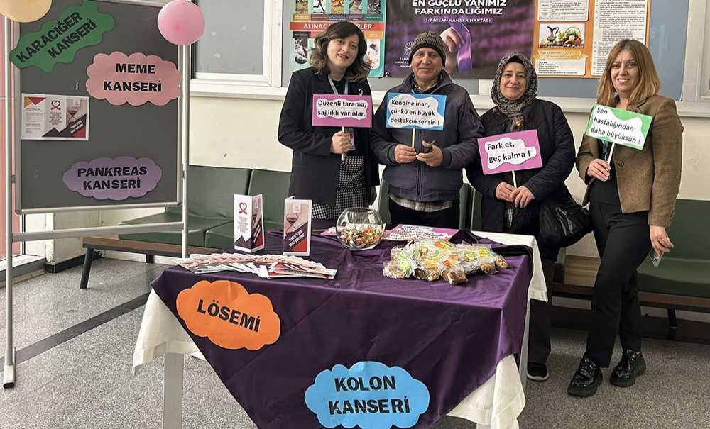Kanser Haftasında Farkındalık Standı Açıldı
