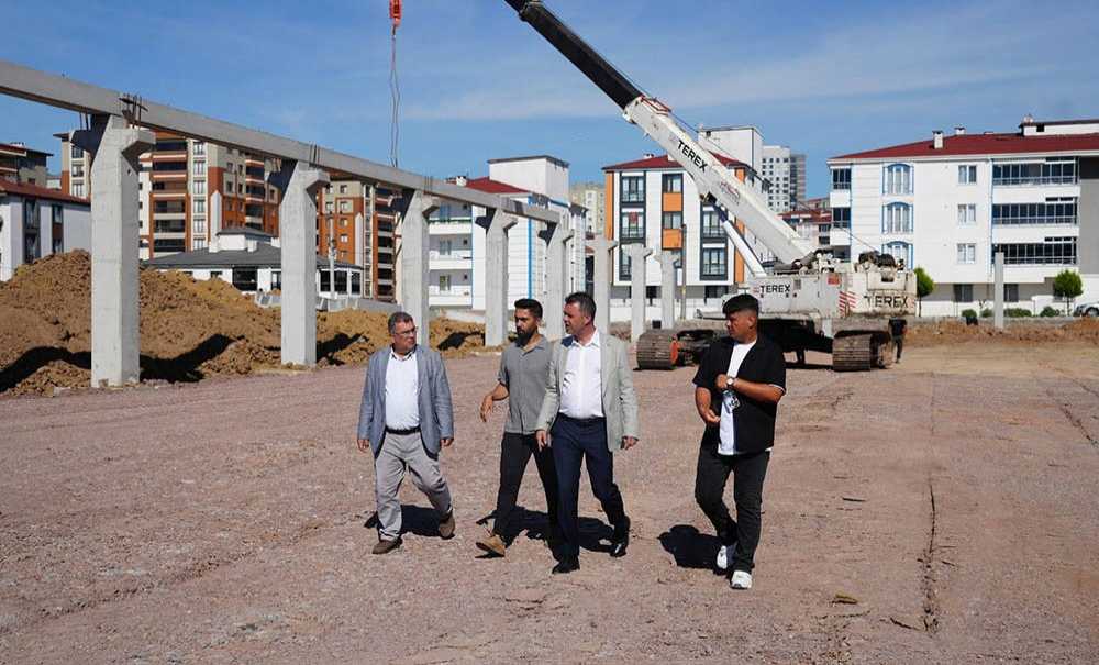 Kapalı Pazar Yerinde İnşaat Çalışmaları Sürüyor