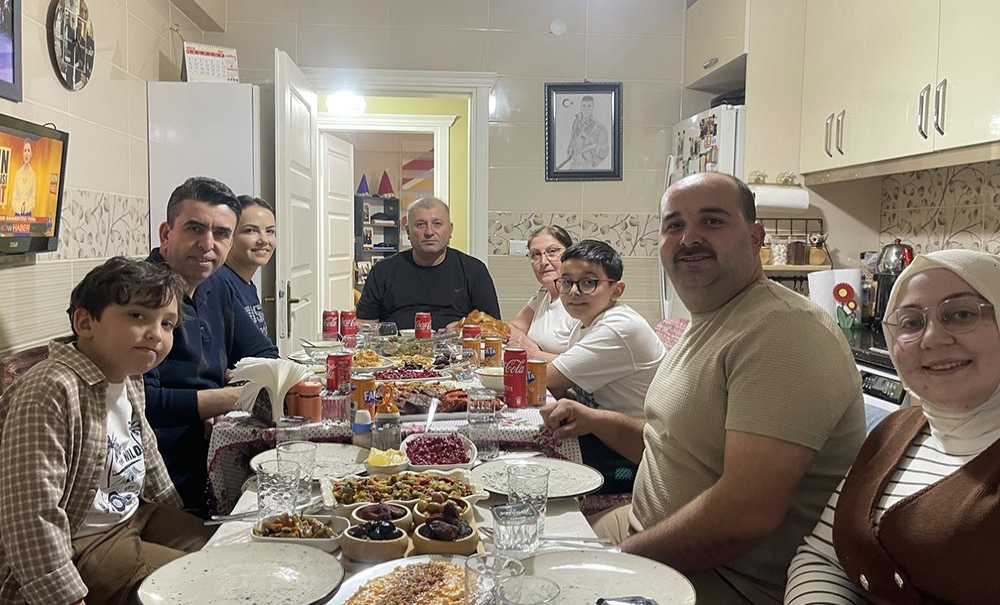 Kaymakam Eren, Gazi Ve Şehit Ailesiyle İftarda Buluştu