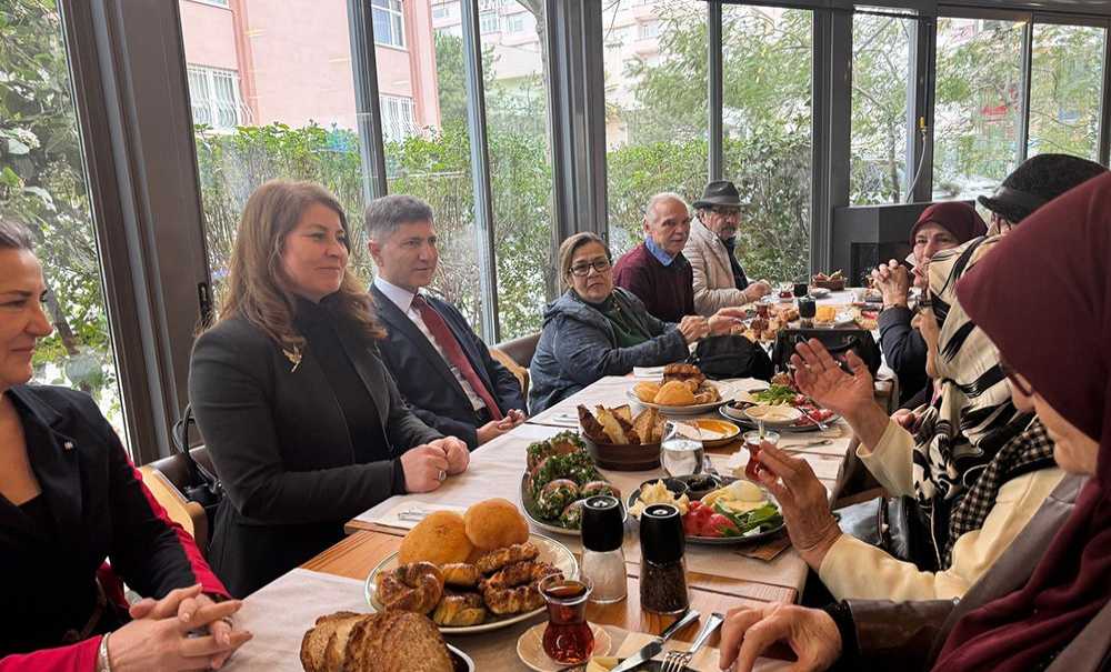 Kaymakam Erten, Huzurevi Sakinleriyle Kahvaltıda Buluştu