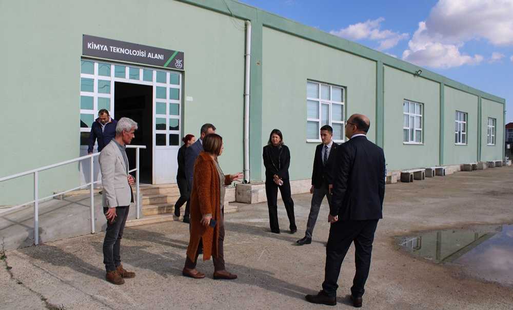 Kaymakam Kadir Duman'dan Eğitime Destek Ziyareti