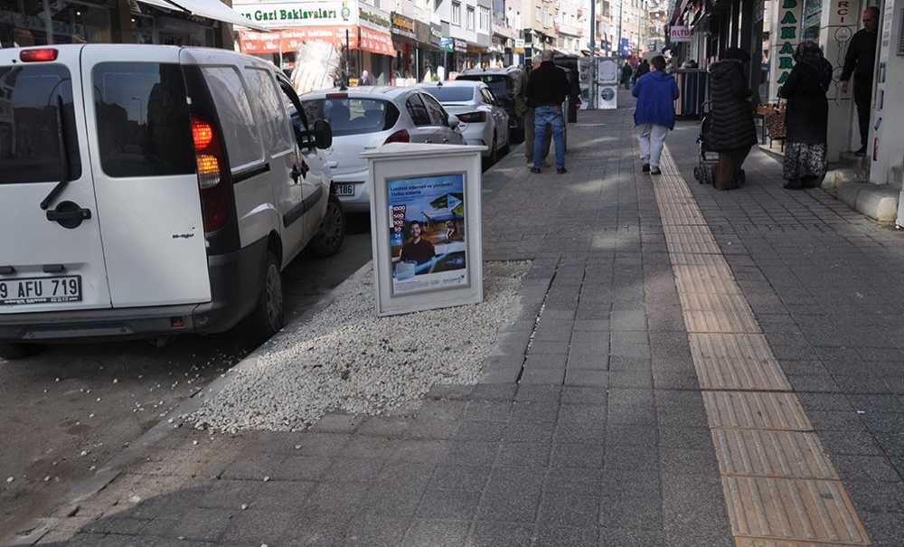 Kazıp, Öylece Bıraktılar!