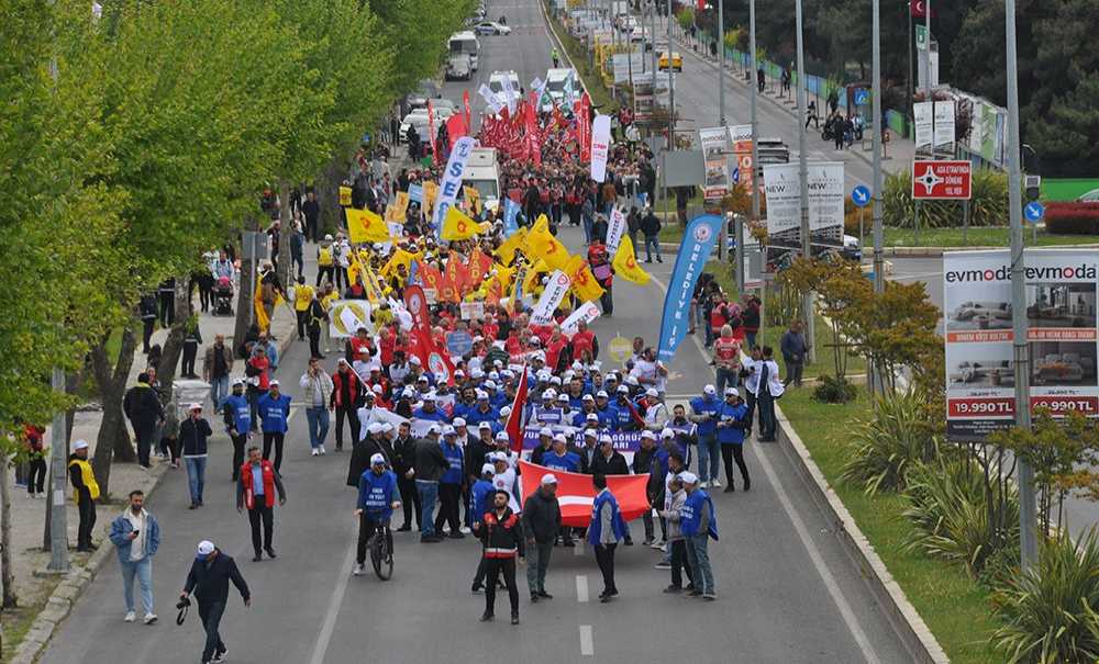 Ki̇mi̇ İşçi̇ler 1 Mayis'ta Çalişti