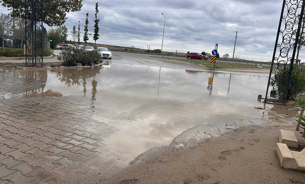 Mahalle Sakinleri Teski̇'den Çözüm Bekliyor