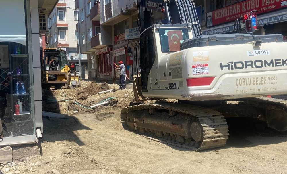 Mahalle Şantiye Alanı Gibi