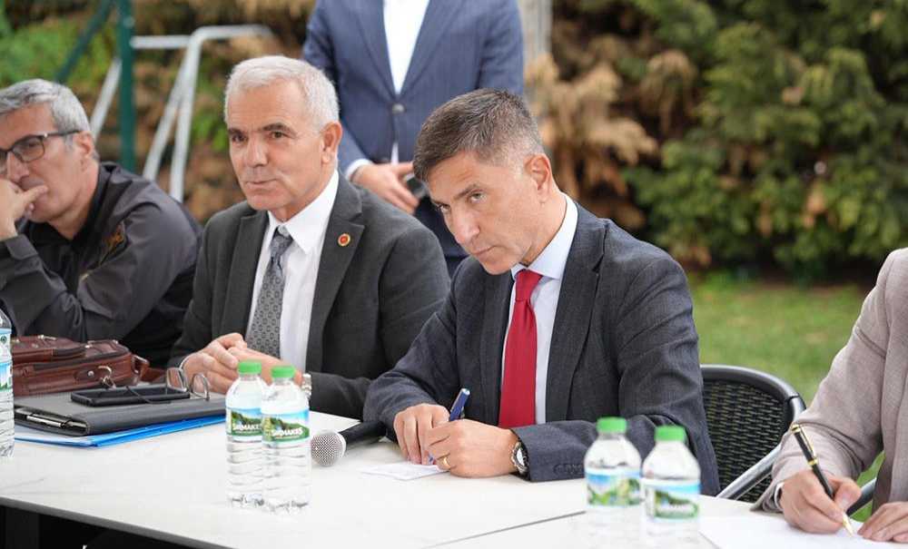 Mahalleli Anlattı, Yetkililer Not Aldı