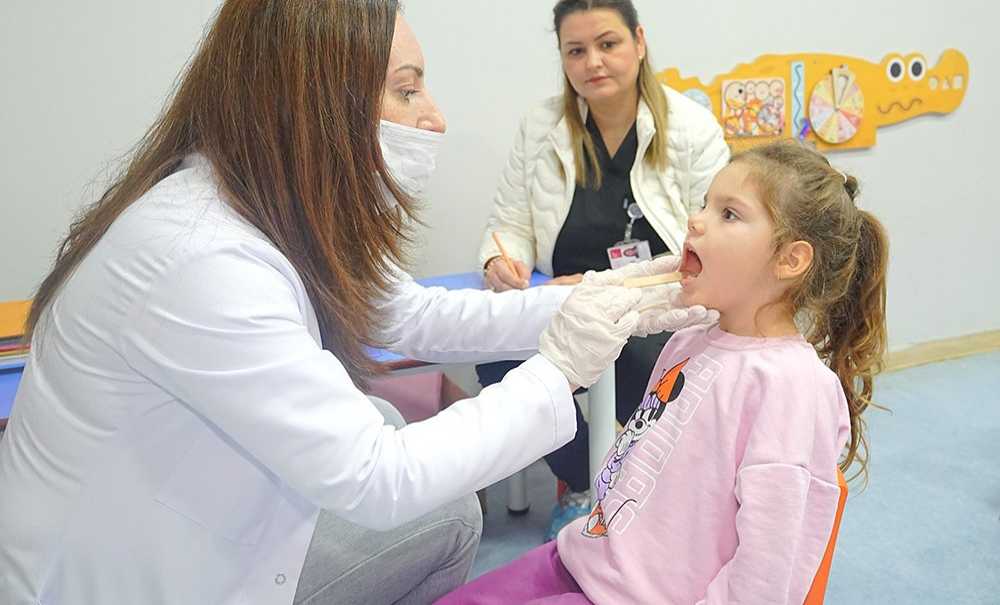 Minik Öğrencilere Ağız Sağlığı Taraması