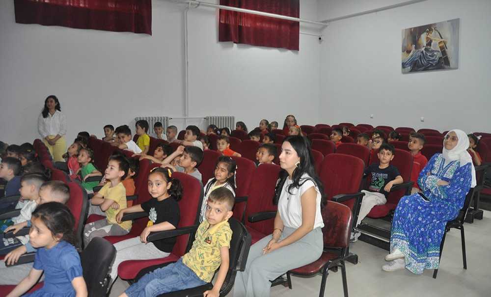 Minik Öğrencilere Sütün Faydaları Anlatıldı