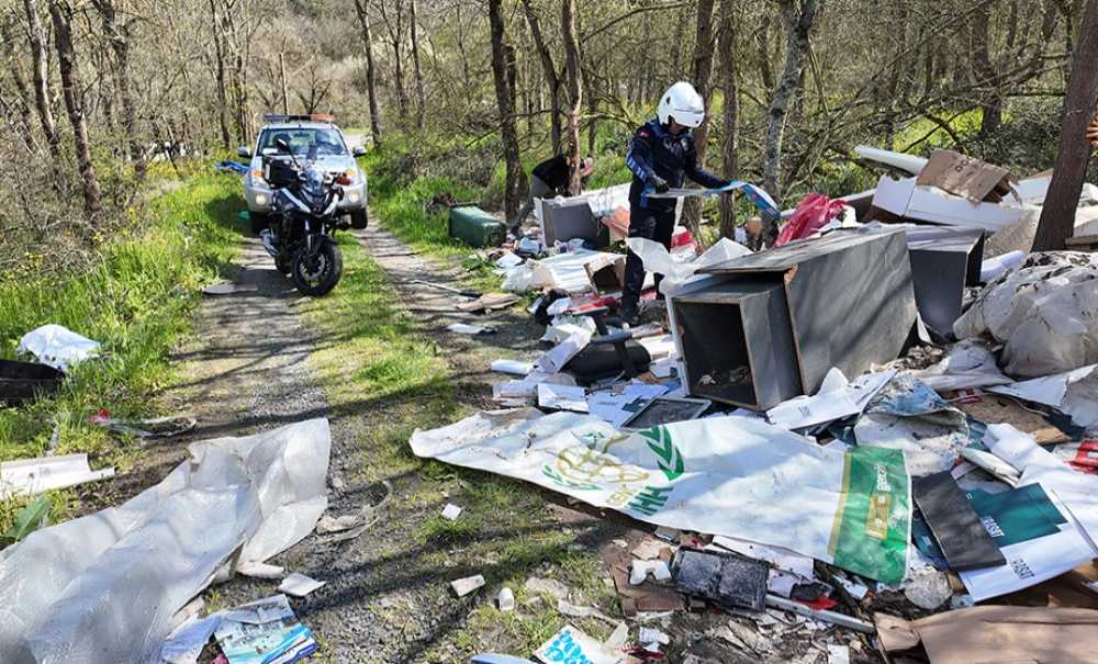 Motosikletli Zabıtalarla Kaçak Döküme Karşı Mücadele