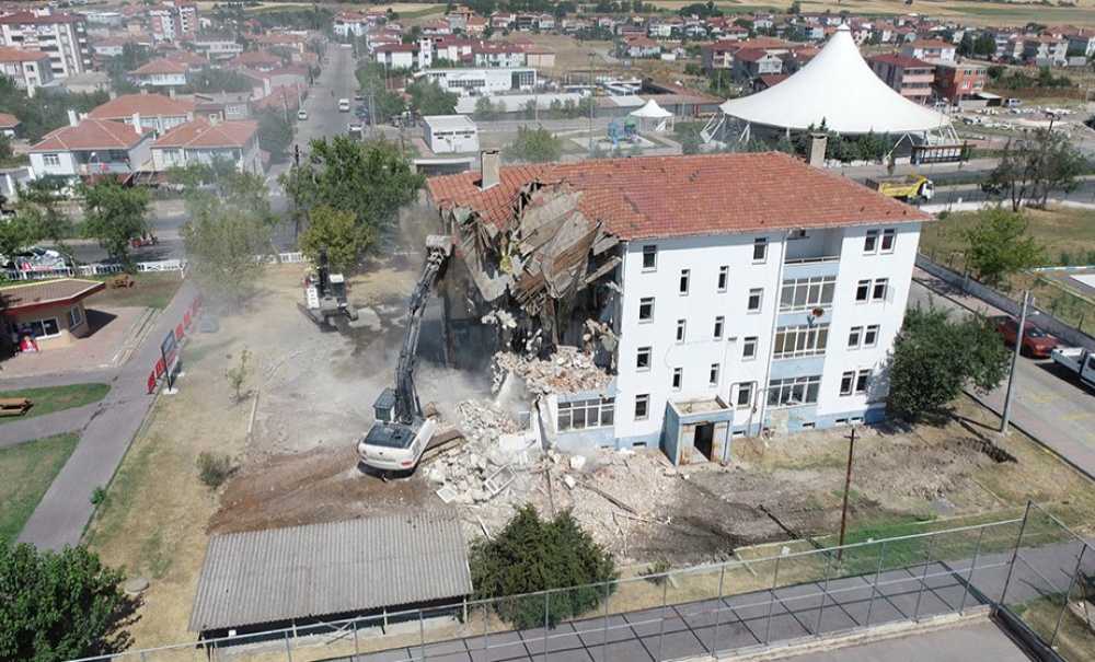 Müge Başkan Müjdeyi Verdi
