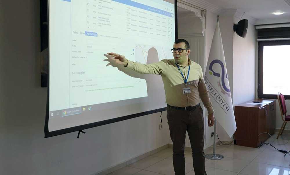 Muhtarlara Akıllı İletişim Sistemi Eğitimi Verildi