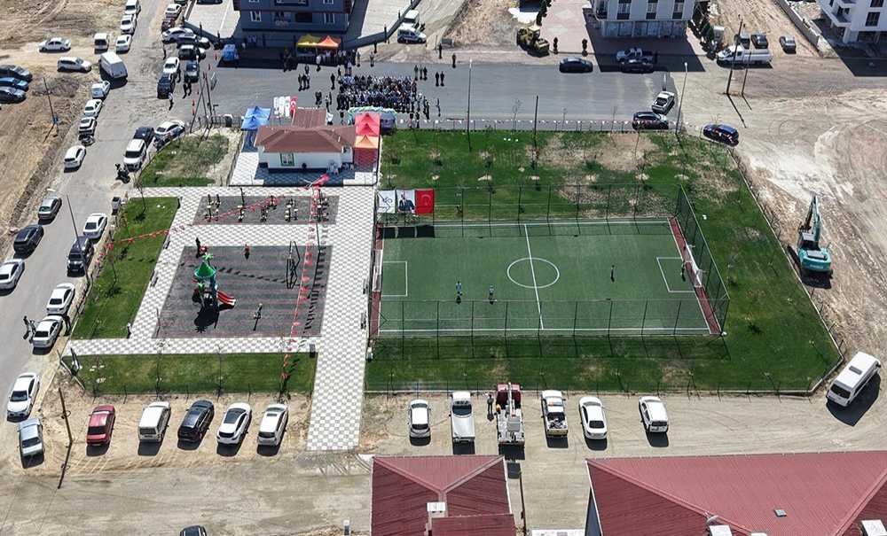 Muhtarlık Binası Ve Battal Gazi Parkı Açıldı