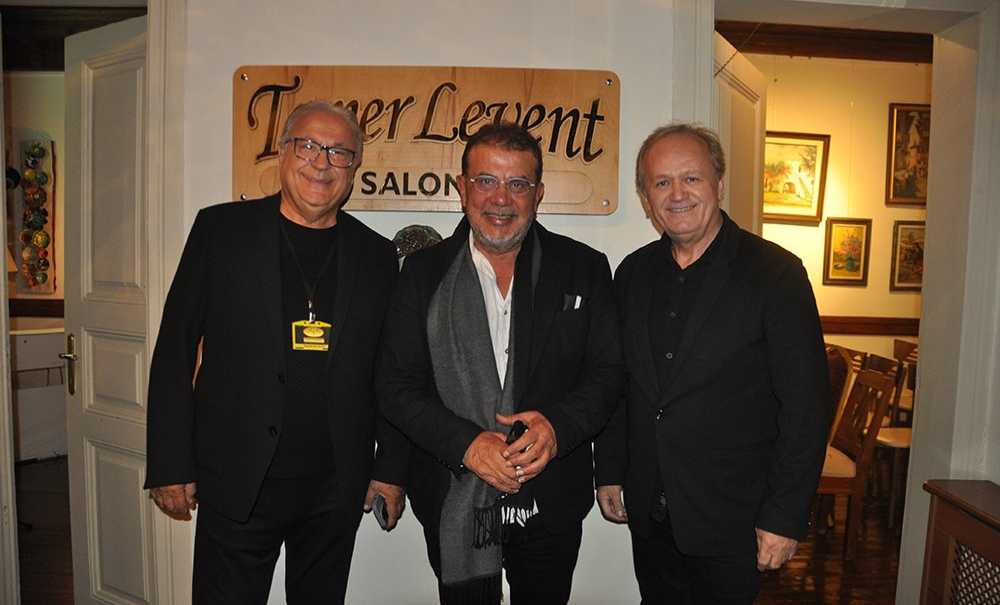 Nebil Özgentürk Çorlu'da Sanatseverlerle Buluştu