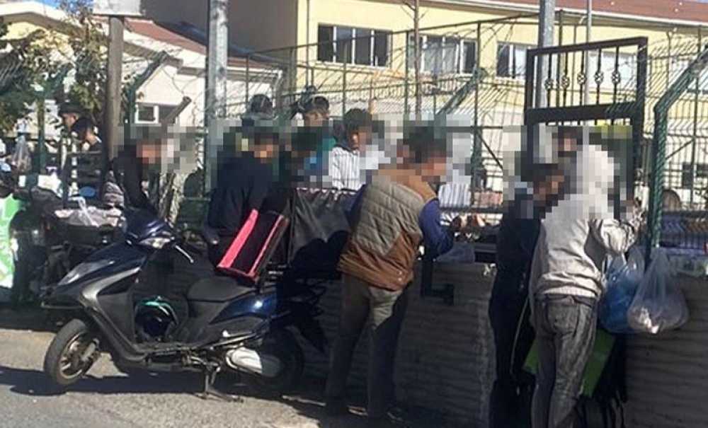 Öğrenciler Allah'a Emanet!